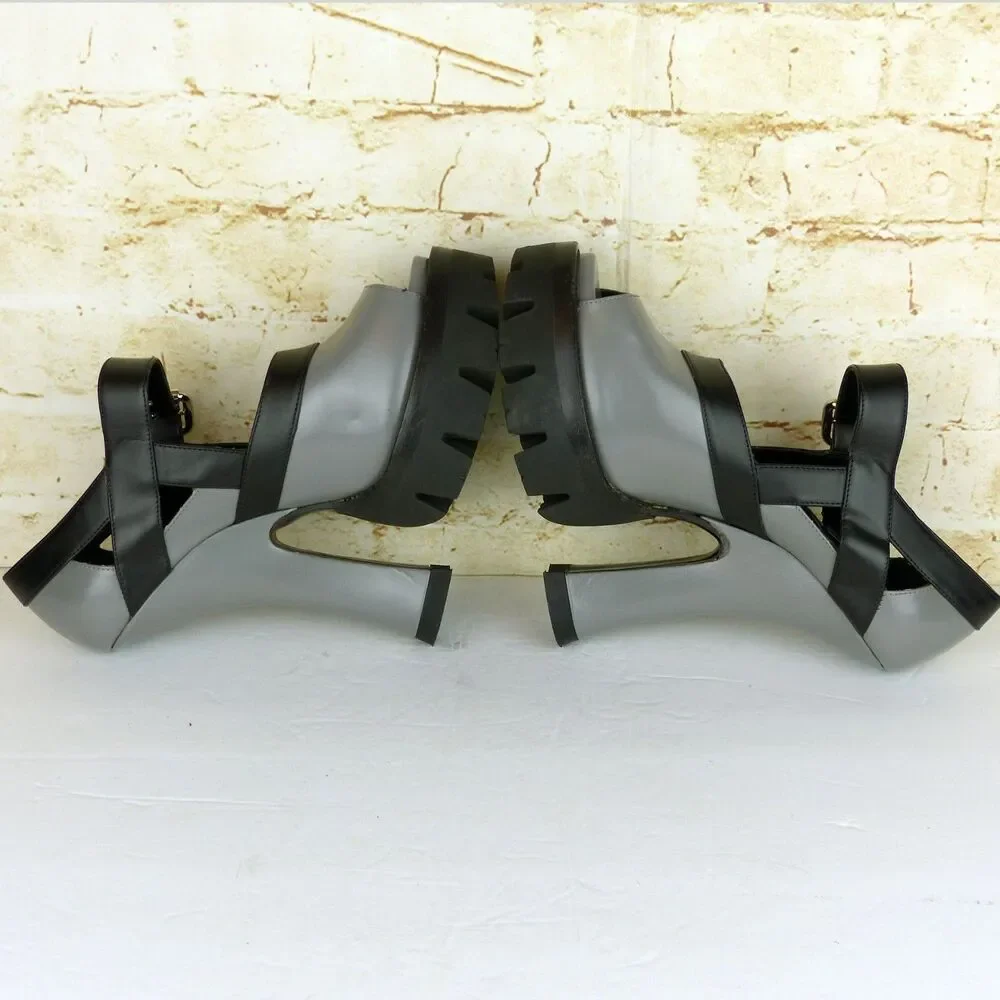 Miu Miu Fall 13 Runway Platform Heels Women 40 Gray Black Patent Mary Jane Shoes